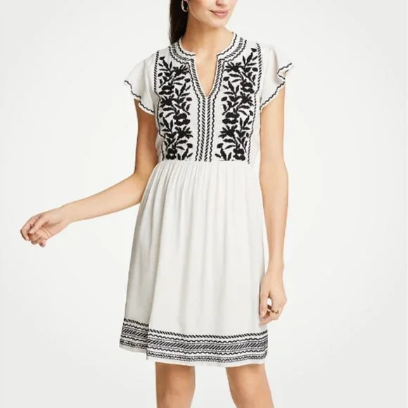 Ann Taylor Embroidered Dress - Picture 1 of 7